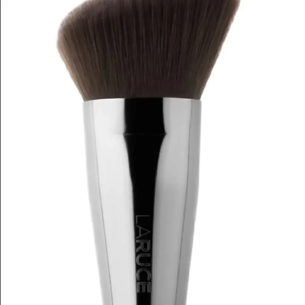 Laruce Beauty Angled Contour Brush LR334